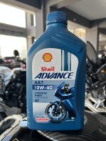 Shell Advance AX7 10W-40 Yarı Sentetik 4T Motosiklet Yağı (1L)